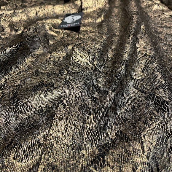 Men’s Medium Metallic Gold Lace Shirt (New with Tags) - Picture 2 of 3